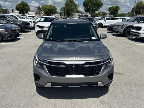 2025 Kia Seltos EX