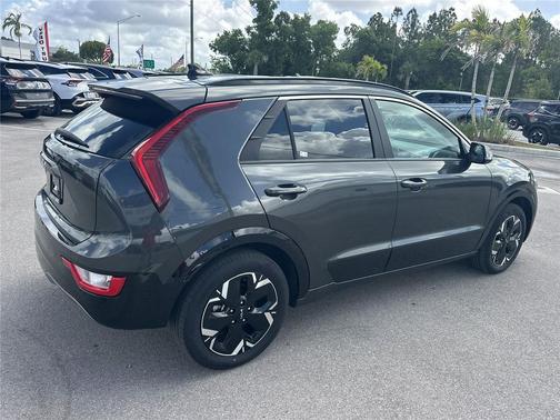 Graphite Gray 2024 Kia Niro EV Wind