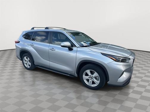 Celestial Silver Metallic 2023 Toyota Highlander L
