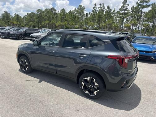 2025 Kia Seltos S