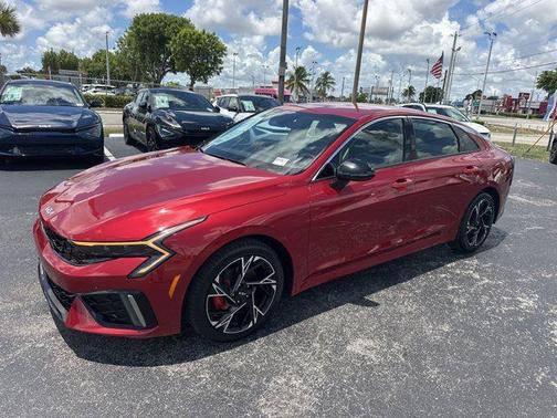 2025 Kia K5 GT-Line