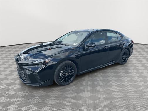 Midnight Black Metallic 2025 Toyota Camry SE