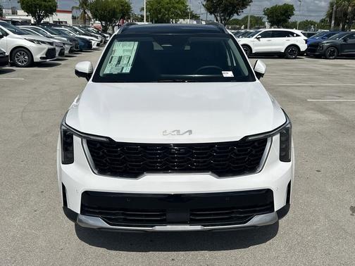 Glacial White Pearl 2026 Kia Sorento SX