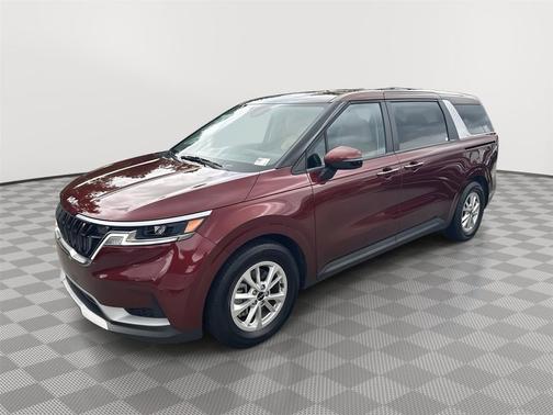 2024 Kia Carnival LX