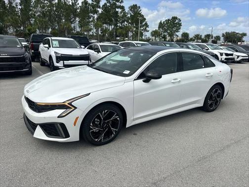 2025 Kia K5 GT-Line