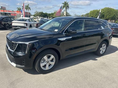 2026 Kia Sorento LX