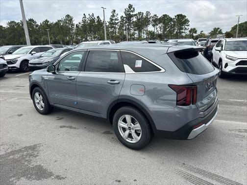 2025 Kia Sorento LX