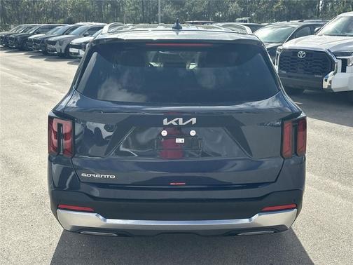 2026 Kia Sorento S