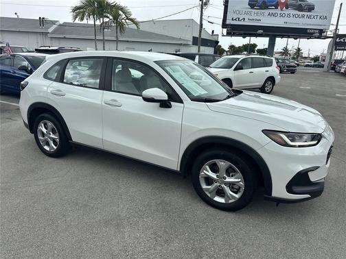 2023 Honda HR-V LX