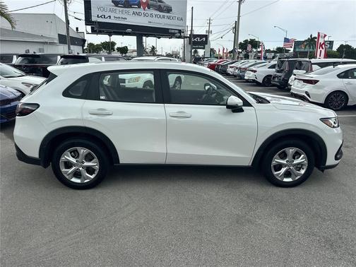 2023 Honda HR-V LX