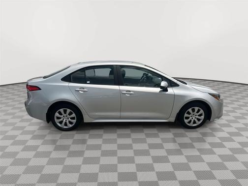 Classic Silver Metallic 2024 Toyota Corolla LE