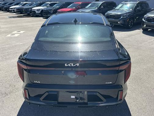 2025 Kia K4 GT-Line Turbo