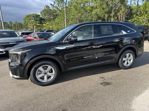 Ebony Black 2026 Kia Sorento LX