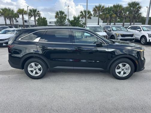 Ebony Black 2026 Kia Sorento LX