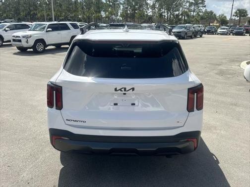 2025 Kia Sorento SX