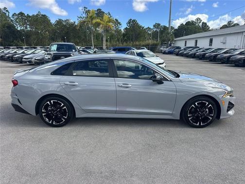 2024 Kia K5 GT-Line