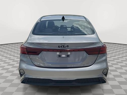 Steel Gray 2024 Kia Forte LXS