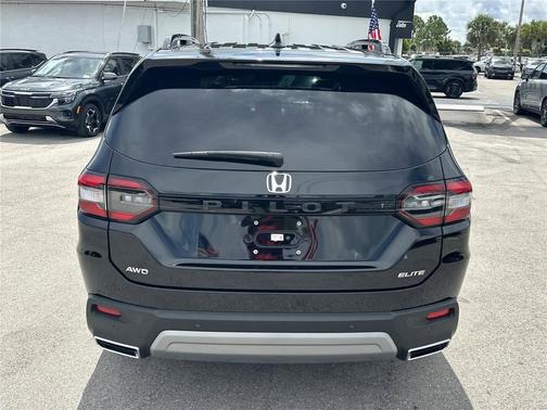 2024 Honda Pilot Elite