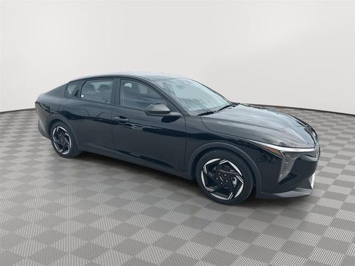 Aurora Black Pearl 2025 Kia K4 EX