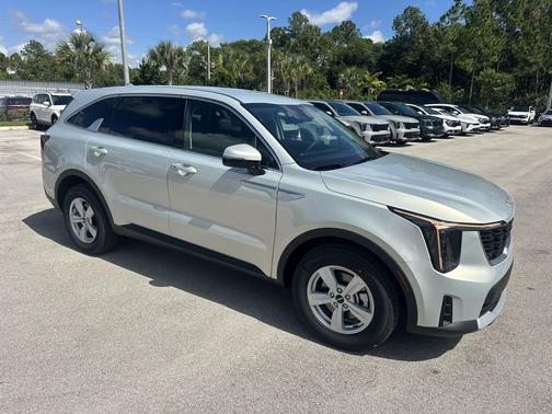 2026 Kia Sorento LX