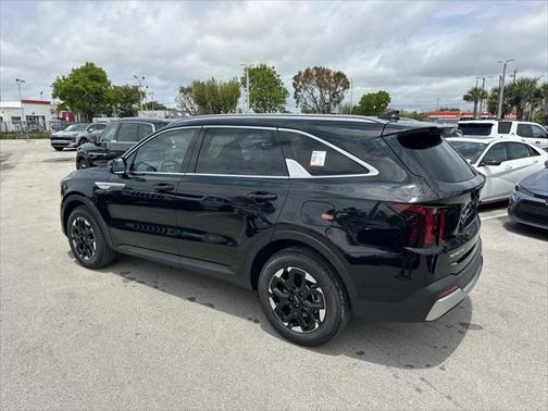 2025 Kia Sorento S