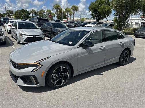 2025 Kia K5 GT-Line