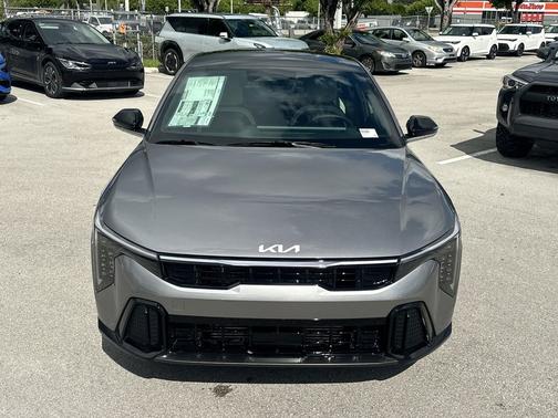 2025 Kia K4 GT-Line Turbo