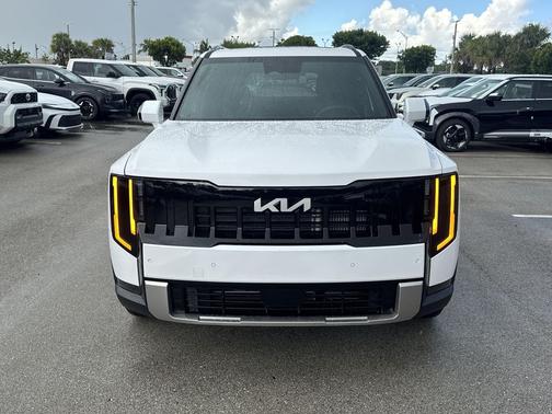 Glacial White Pearl 2027 Kia Telluride Hybrid EX