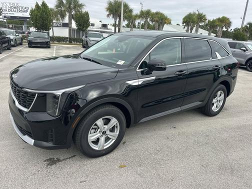 2026 Kia Sorento LX