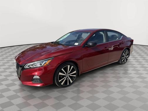 Scarlet Ember Tintcoat 2022 Nissan Altima SR FWD