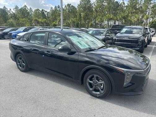 2025 Kia K4 LX