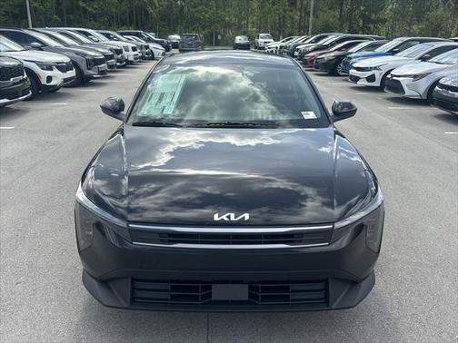 2025 Kia K4 LX