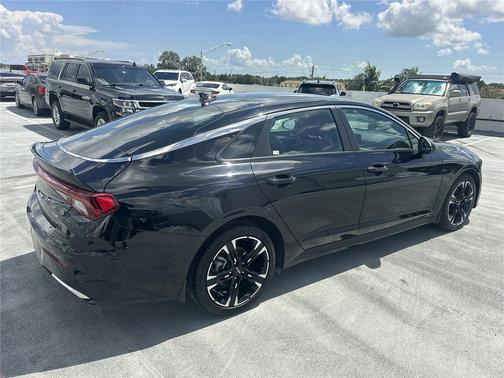 2024 Kia K5 GT-Line