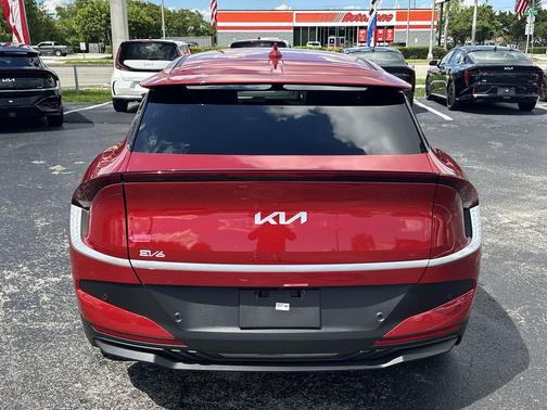 2025 Kia EV6 Light Long Range