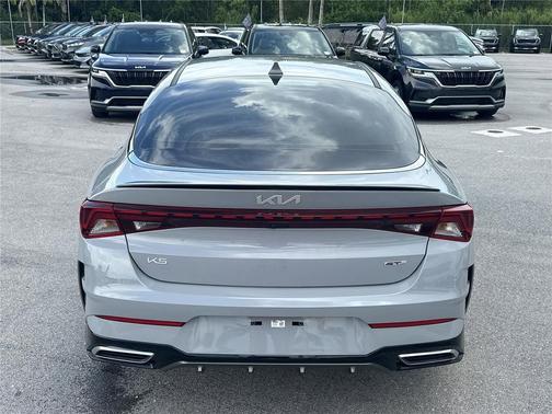 2023 Kia K5 GT-Line