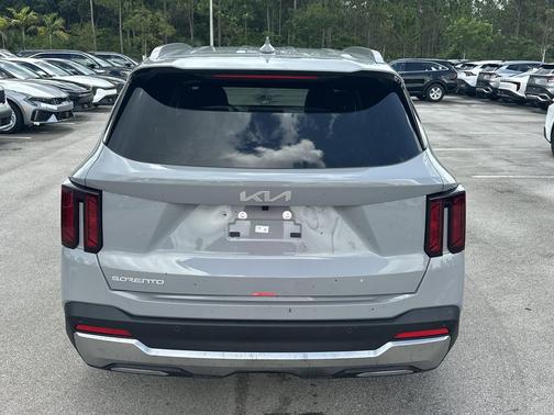 Wolf Gray 2026 Kia Sorento S