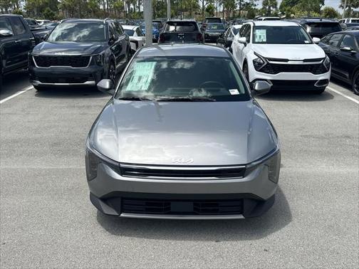 2025 Kia K4 EX