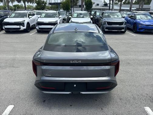 2025 Kia K4 EX