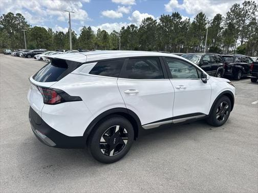 2025 Kia Sportage LX