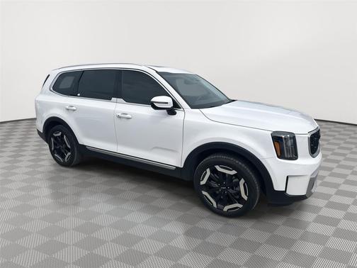 Glacial White Pearl 2025 Kia Telluride EX