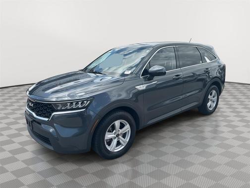Gravity Grey 2022 Kia Sorento LX