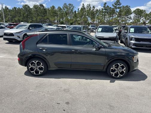 2025 Kia Niro Touring