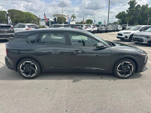 Interstellar Gray 2026 Kia K4 EX
