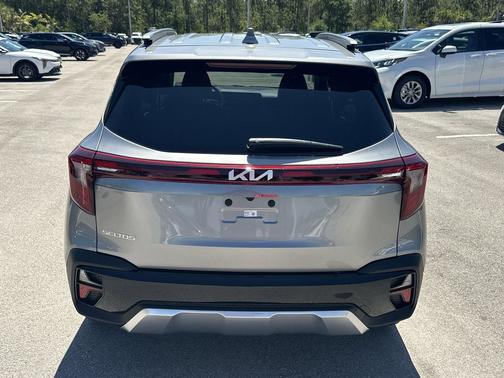 Steel Gray 2026 Kia Seltos S