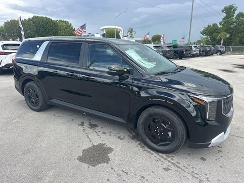 Aurora Black Pearl 2026 Kia Carnival LXS