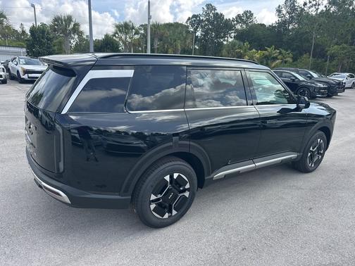 Ebony Black 2027 Kia Telluride Hybrid EX