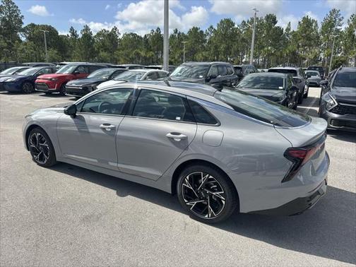 2025 Kia K5 GT-Line