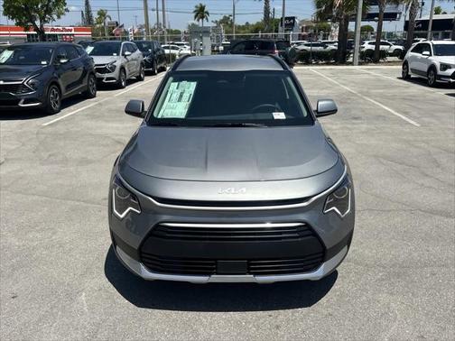2025 Kia Niro EX
