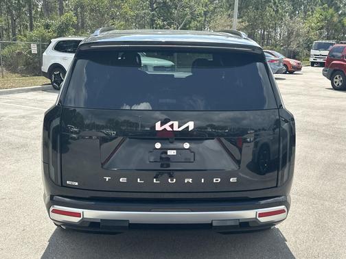 2027 Kia Telluride Hybrid SX
