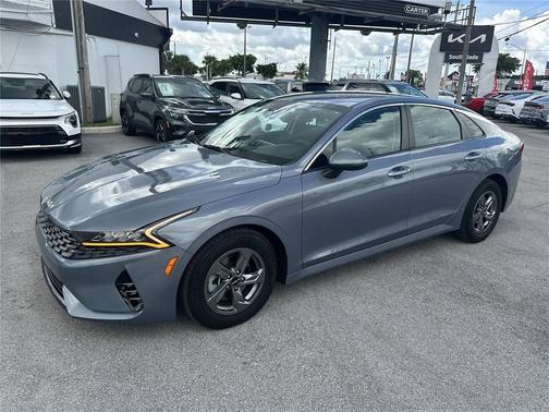 2023 Kia K5 LXS